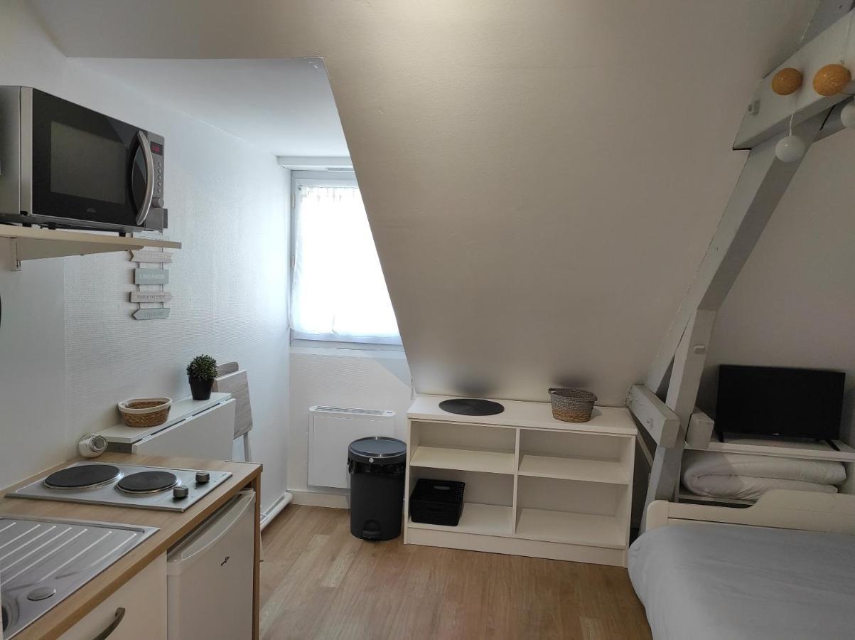 Angers Studio Idealement Situe : 2M Gare, 4M Centre Ville Exterior photo